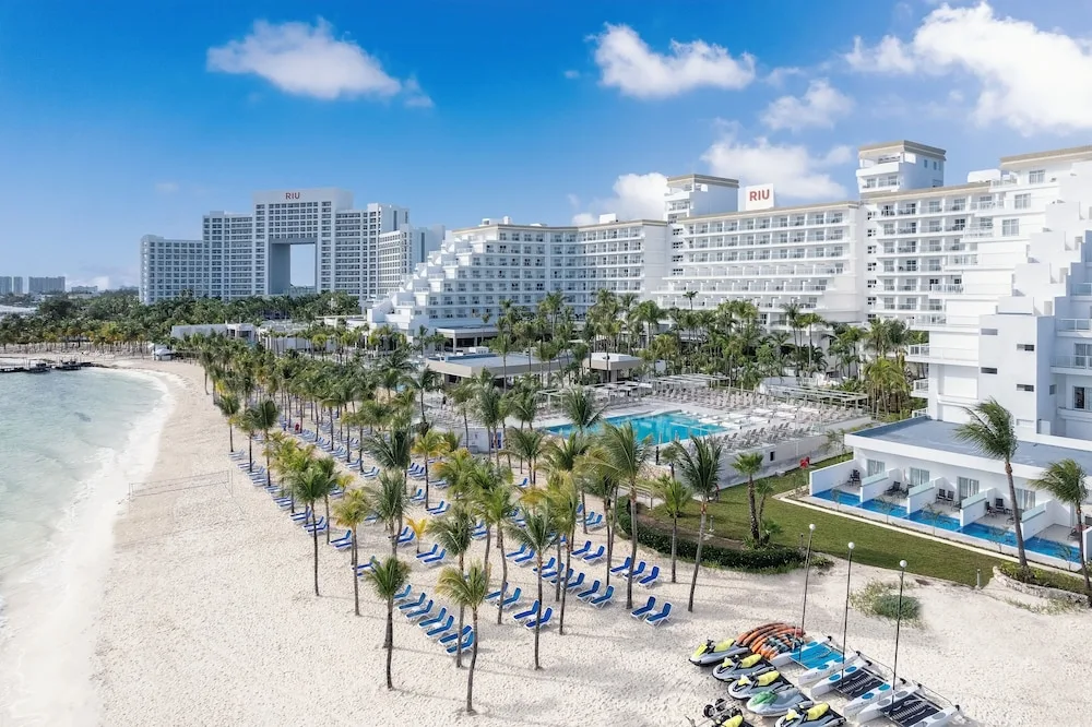 HOTEL RIU CARIBE